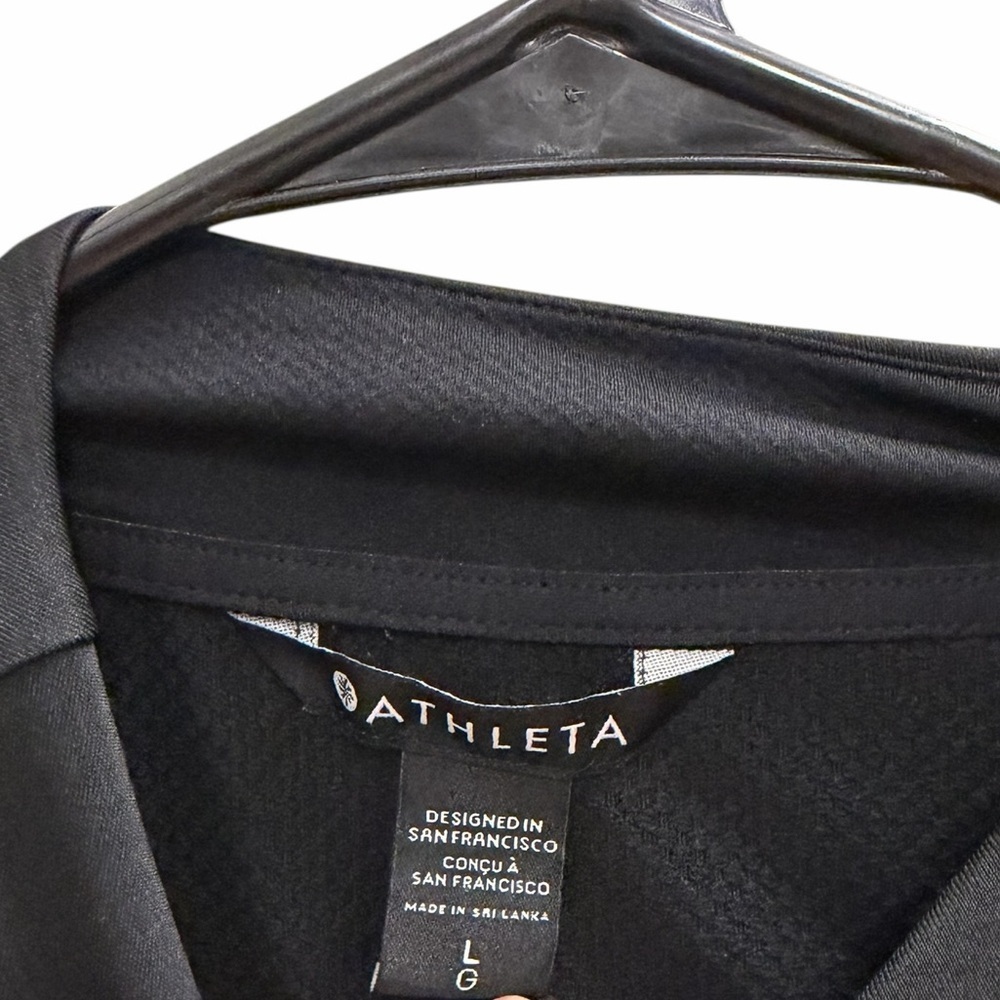 ATHLETA Whistler Half Zip
Black
Size Large - Picture 9 of 12